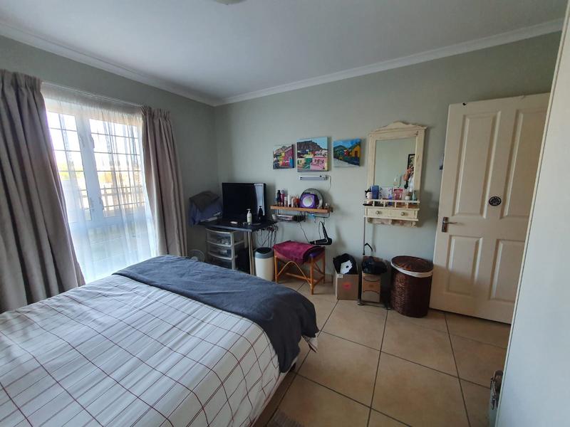 2 Bedroom Property for Sale in Burgundy Estate Western Cape